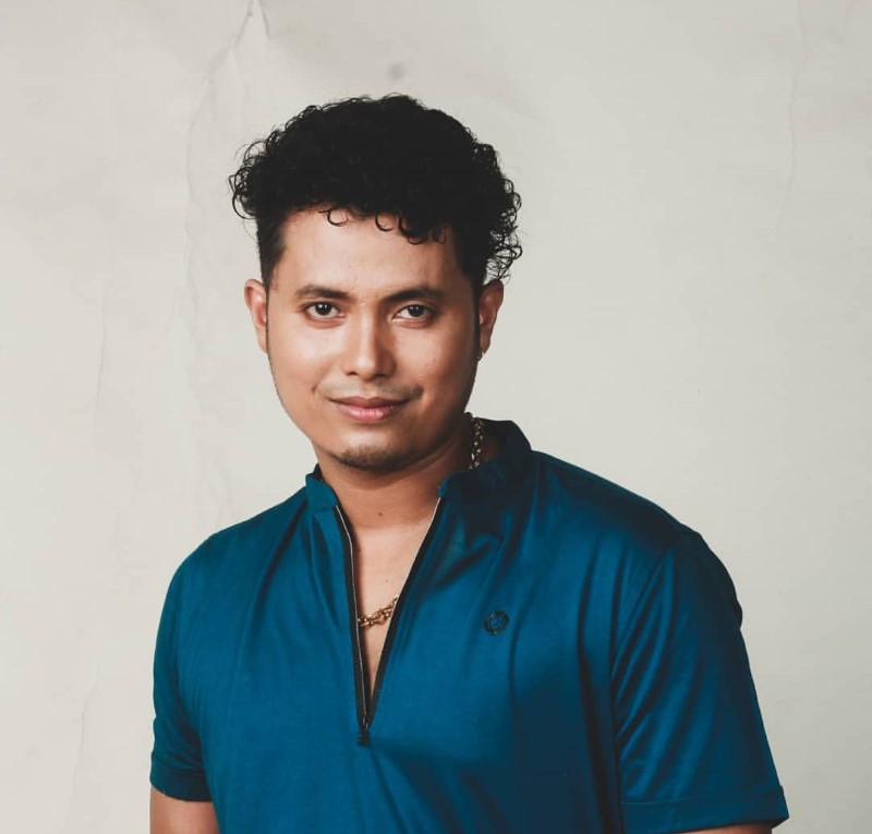 Kussum Kailash, Listen the song Kussum Kailash, Play the song Kussum Kailash, Download the song Kussum Kailash